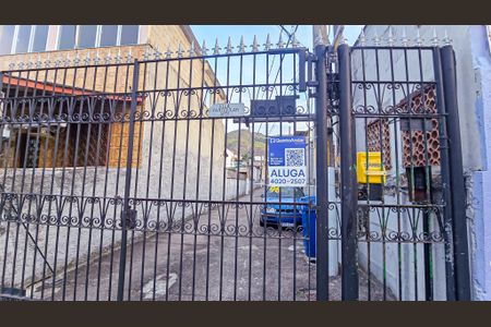 Casa para alugar com 60m², 1 quarto e 1 vagaFachada com placa