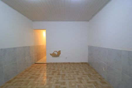 Sala de casa para alugar com 1 quarto, 60m² em Encantado, Rio de Janeiro