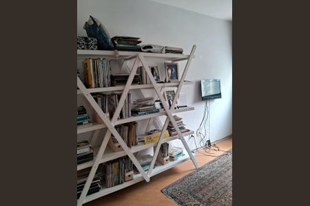 Sala de apartamento à venda com 2 quartos, 70m² em Indianópolis, São Paulo