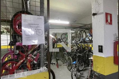 Apartamento à venda com 70m², 2 quartos e 1 vaga Apartamento à venda com 70m², 2 quartos e 1 vagaÁrea comum