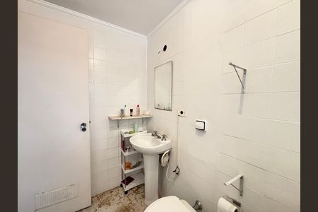Apartamento à venda com 70m², 2 quartos e 1 vaga Apartamento à venda com 70m², 2 quartos e 1 vagaBanheiro social