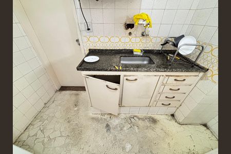 Apartamento à venda com 70m², 2 quartos e 1 vaga Apartamento à venda com 70m², 2 quartos e 1 vagaCozinha