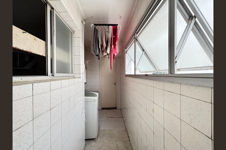 Apartamento à venda com 70m², 2 quartos e 1 vaga Apartamento à venda com 70m², 2 quartos e 1 vagaÁrea de Serviço
