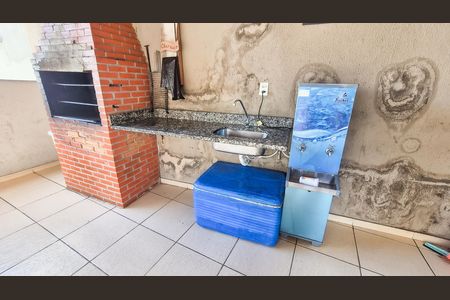 Apartamento para alugar com 40m², 2 quartos e sem vaga Apartamento para alugar com 40m², 2 quartos e sem vagaÁrea comum - Salão de festas