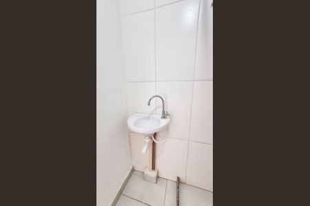 Apartamento para alugar com 40m², 2 quartos e sem vaga Apartamento para alugar com 40m², 2 quartos e sem vagaBanheiro