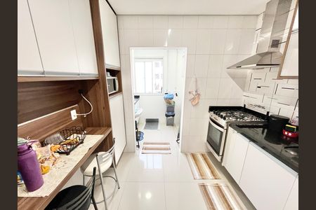 Cozinha de apartamento à venda com 3 quartos, 85m² em Santa Teresinha, São Paulo
