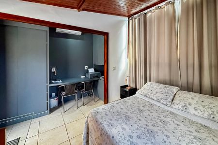 Apartamento à venda com 240m², 5 quartos e 2 vagas Apartamento à venda com 240m², 5 quartos e 2 vagasSuíte 2