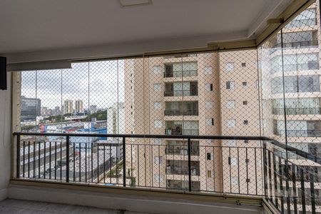 Apartamento à venda com 83m², 3 quartos e 2 vagasQuarto 1 - vista