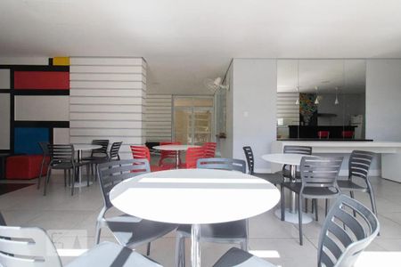 Apartamento à venda com 83m², 3 quartos e 2 vagasÁrea comum - Salão de festas