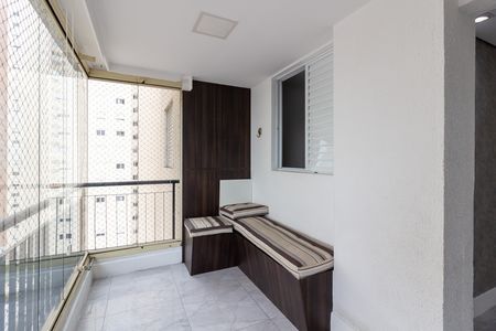 Varanda gourmet de apartamento à venda com 3 quartos, 83m² em Jardim Zaira, Guarulhos