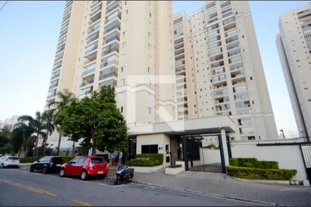 Apartamento à venda com 83m², 3 quartos e 2 vagasFachada