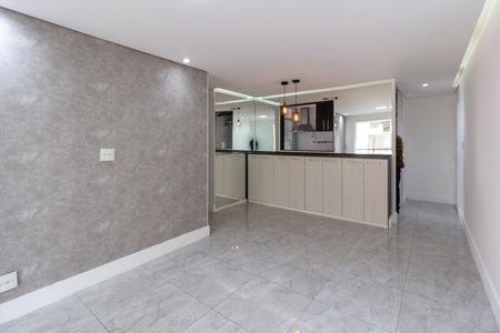 Sala de apartamento à venda com 3 quartos, 83m² em Jardim Zaira, Guarulhos