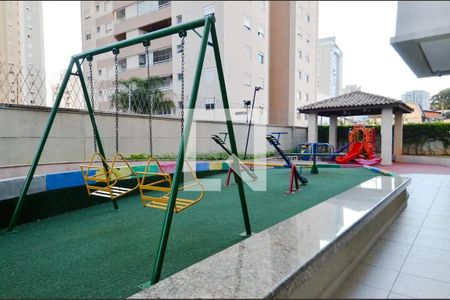 Apartamento à venda com 83m², 3 quartos e 2 vagasÁrea comum - Playground