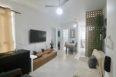 Sala de apartamento para alugar com 2 quartos, 48m² em Parque Enseada, Guarujá