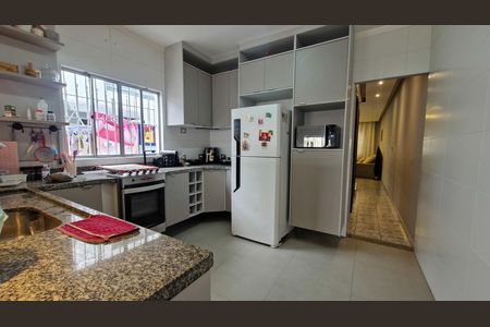 Casa à venda com 160m², 3 quartos e 2 vagasCozinha