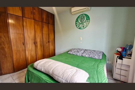 Casa à venda com 160m², 3 quartos e 2 vagasQuarto 
