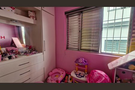 Casa à venda com 160m², 3 quartos e 2 vagasQuarto