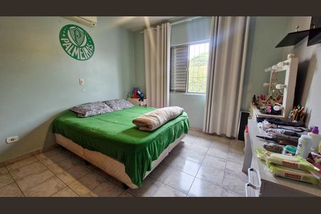 Quarto de casa à venda com 3 quartos, 160m² em Jardim Maraba, São Paulo