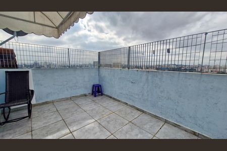 Casa à venda com 160m², 3 quartos e 2 vagasVaranda