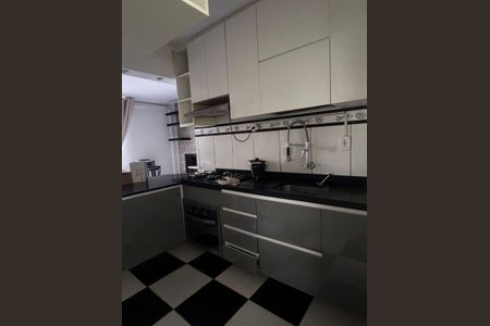 Apartamento à venda com 57m², 2 quartos e 1 vaga Apartamento à venda com 57m², 2 quartos e 1 vagaCozinha