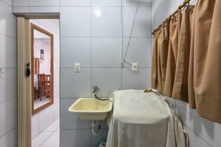 Apartamento para alugar com 42m², 1 quarto e 1 vaga Apartamento para alugar com 42m², 1 quarto e 1 vagaBanheiro