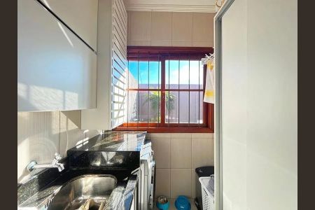 Cozinha de casa para alugar com 3 quartos, 160m² em Hípica, Porto Alegre