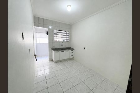 Cozinha de apartamento para alugar com 3 quartos, 65m² em Jardim Pau Preto, Indaiatuba