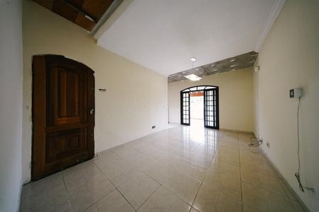 Sala de casa à venda com 3 quartos, 111m² em Vila Euthalia, São Paulo