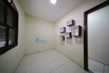 Casa à venda com 111m², 3 quartos e 2 vagasQuarto 2