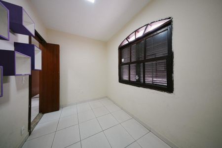 Casa à venda com 111m², 3 quartos e 2 vagasQuarto 2