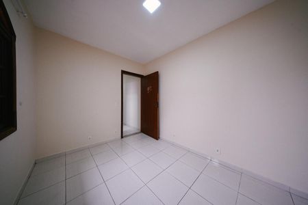 Casa à venda com 111m², 3 quartos e 2 vagasQuarto 3
