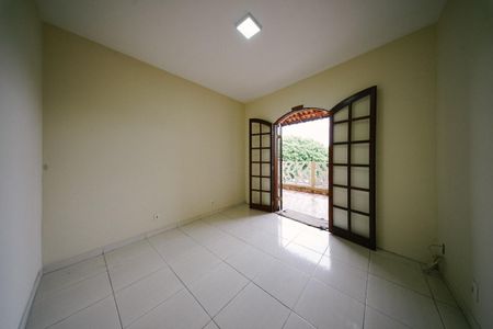 Casa à venda com 111m², 3 quartos e 2 vagasQuarto 1