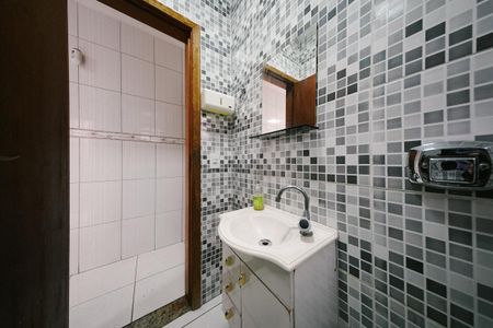 Casa à venda com 111m², 3 quartos e 2 vagasBanheiro 2
