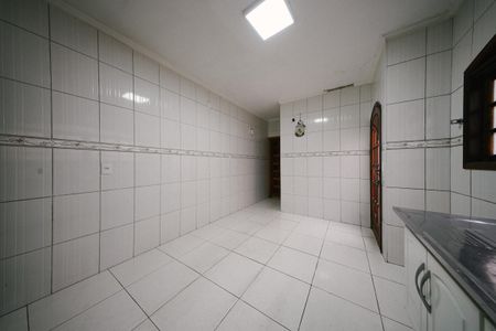 Casa à venda com 111m², 3 quartos e 2 vagasCozinha