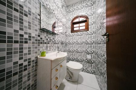 Casa à venda com 111m², 3 quartos e 2 vagasBanheiro 2
