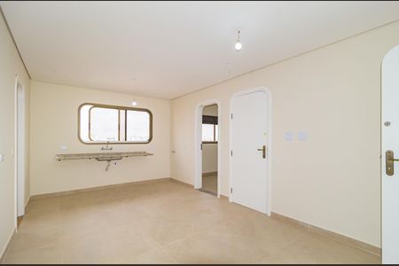 Apartamento à venda com 175m², 3 quartos e 3 vagas Apartamento à venda com 175m², 3 quartos e 3 vagasCozinha