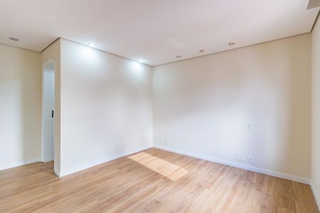 Apartamento à venda com 175m², 3 quartos e 3 vagas Apartamento à venda com 175m², 3 quartos e 3 vagasSuíte 3
