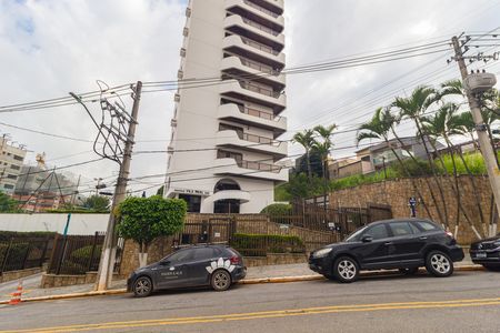 Apartamento à venda com 175m², 3 quartos e 3 vagas Apartamento à venda com 175m², 3 quartos e 3 vagasFachada