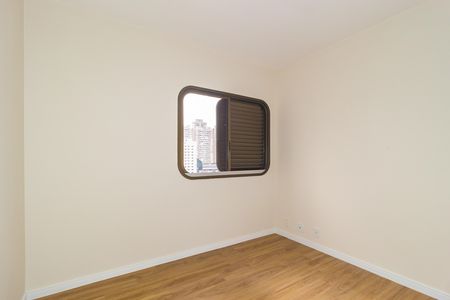 Apartamento à venda com 175m², 3 quartos e 3 vagas Apartamento à venda com 175m², 3 quartos e 3 vagasSuíte 2