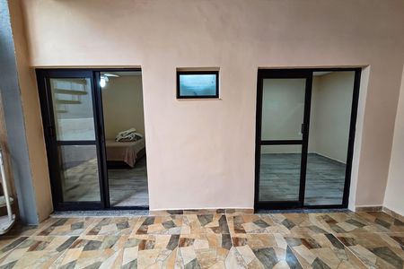 Casa para alugar com 133m², 2 quartos e 2 vagas Casa para alugar com 133m², 2 quartos e 2 vagasÁrea de Serviço