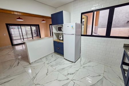 Casa para alugar com 133m², 2 quartos e 2 vagas Casa para alugar com 133m², 2 quartos e 2 vagasCozinha