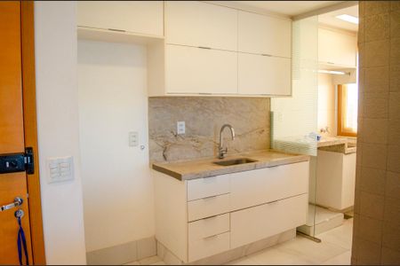 Cozinha de apartamento para alugar com 3 quartos, 88m² em Leste Vila Nova, Goiânia