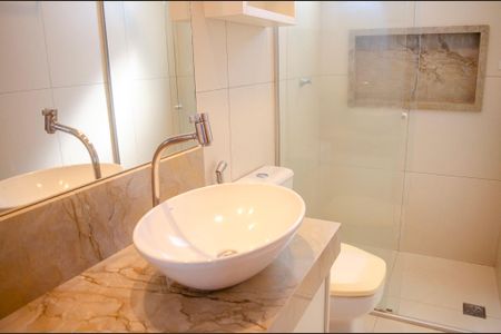 Apartamento para alugar com 88m², 3 quartos e 2 vagas Apartamento para alugar com 88m², 3 quartos e 2 vagasBanheiro da Suíte