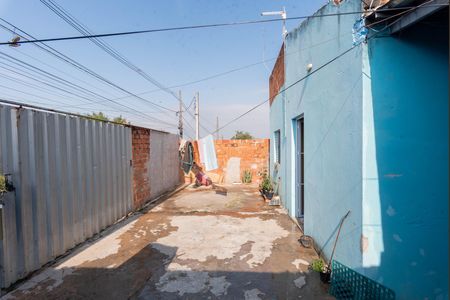 Casa à venda com 300m², 2 quartos e 2 vagas Casa à venda com 300m², 2 quartos e 2 vagasGaragem