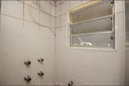 Casa para alugar com 200m², 4 quartos e 1 vaga Casa para alugar com 200m², 4 quartos e 1 vagaSuíte 1 - Banheiro