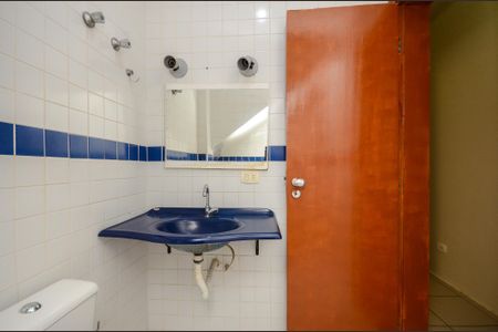 Casa para alugar com 200m², 4 quartos e 1 vaga Casa para alugar com 200m², 4 quartos e 1 vagaBanheiro