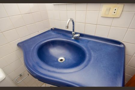 Casa para alugar com 200m², 4 quartos e 1 vaga Casa para alugar com 200m², 4 quartos e 1 vagaBanheiro
