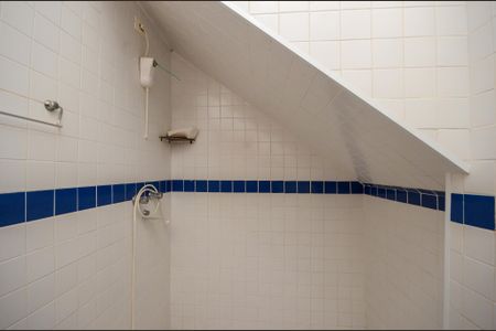 Casa para alugar com 200m², 4 quartos e 1 vaga Casa para alugar com 200m², 4 quartos e 1 vagaBanheiro