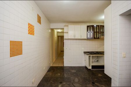 Casa para alugar com 200m², 4 quartos e 1 vaga Casa para alugar com 200m², 4 quartos e 1 vagaCozinha