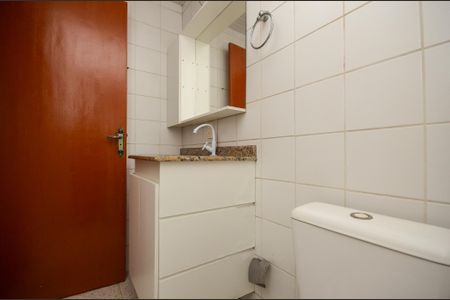 Casa para alugar com 200m², 4 quartos e 1 vaga Casa para alugar com 200m², 4 quartos e 1 vagaSuíte 1 - Banheiro